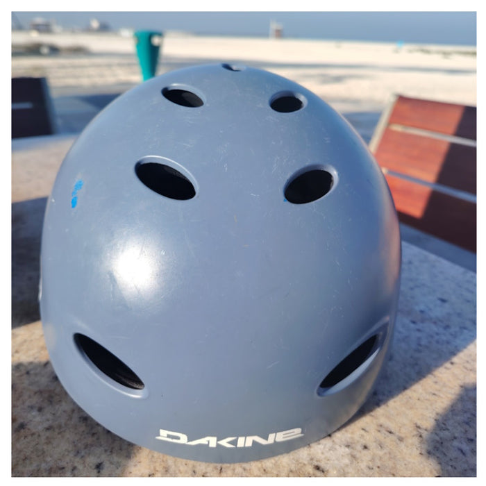 Second Hand Dakine  Renegade Helmet