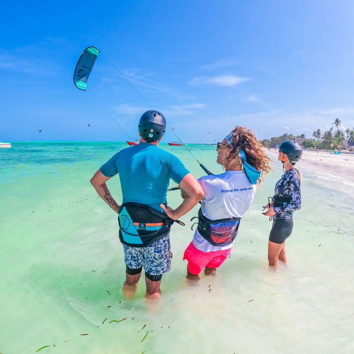 Introduction to Kite Boarding Lesson (Group) 2 Hours